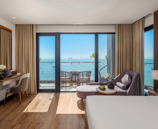 Grand Executive Ocean Queen