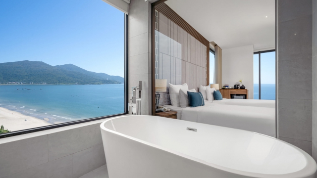 Executive Ocean Twin