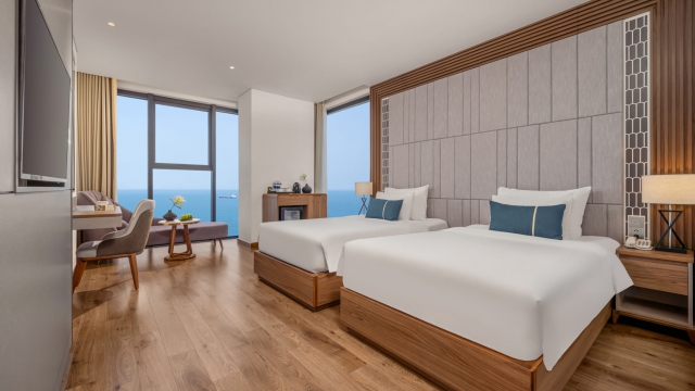 Executive Ocean Twin