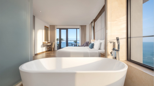 Grand Executive Ocean Queen