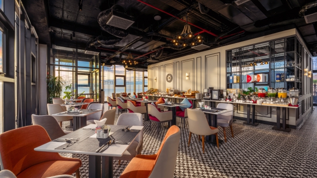 HALAL ROYALE LOUNGE