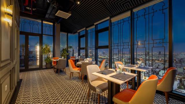 HALAL ROYALE LOUNGE