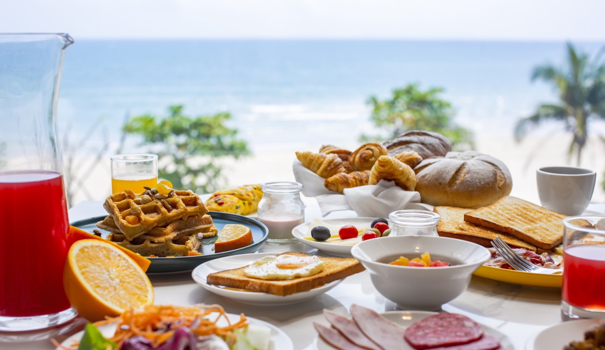Food & Beverage